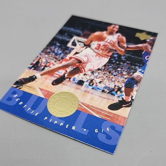 Scottie Pippen 1995 Upper Deck Chicago Bulls #167 Basketball Gold Trading Card - Picture 3 of 7